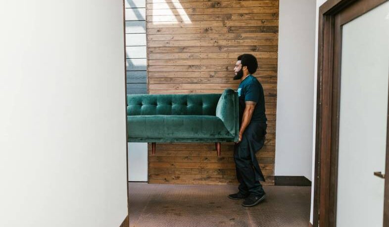 Cheapest-Way-to-Transport-Furniture-in-the-UK